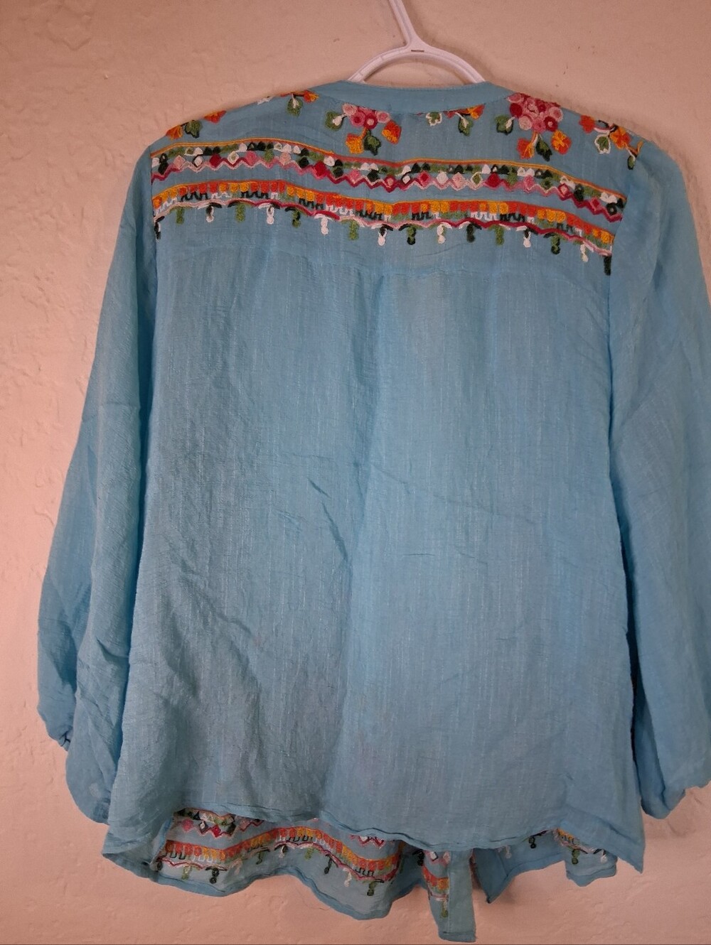 Figueroa & Flower Encrusted Floral Embroidered Pintuck Women's Blouse Blue PXL - Picture 6 of 7